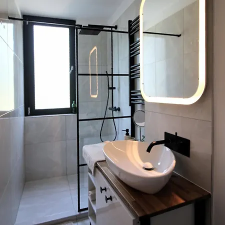 Apartment Surflat